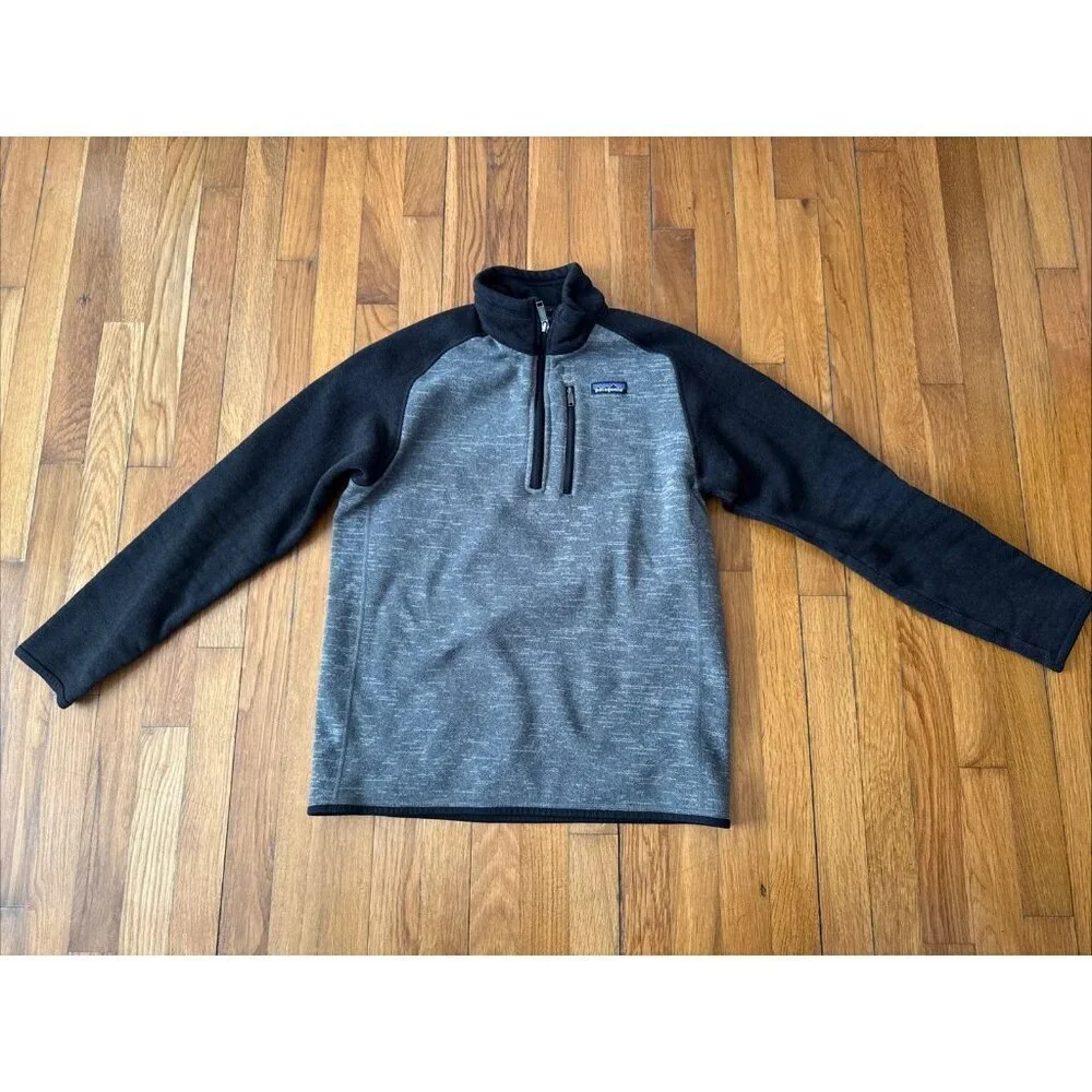 Patagonia Men's Gray and Black Knit Fleece 1/4 Zip Pullover Size M
